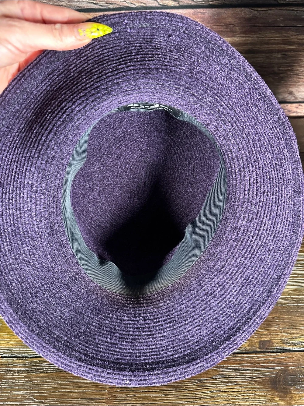 Bunn Women's Textured Purple Hat